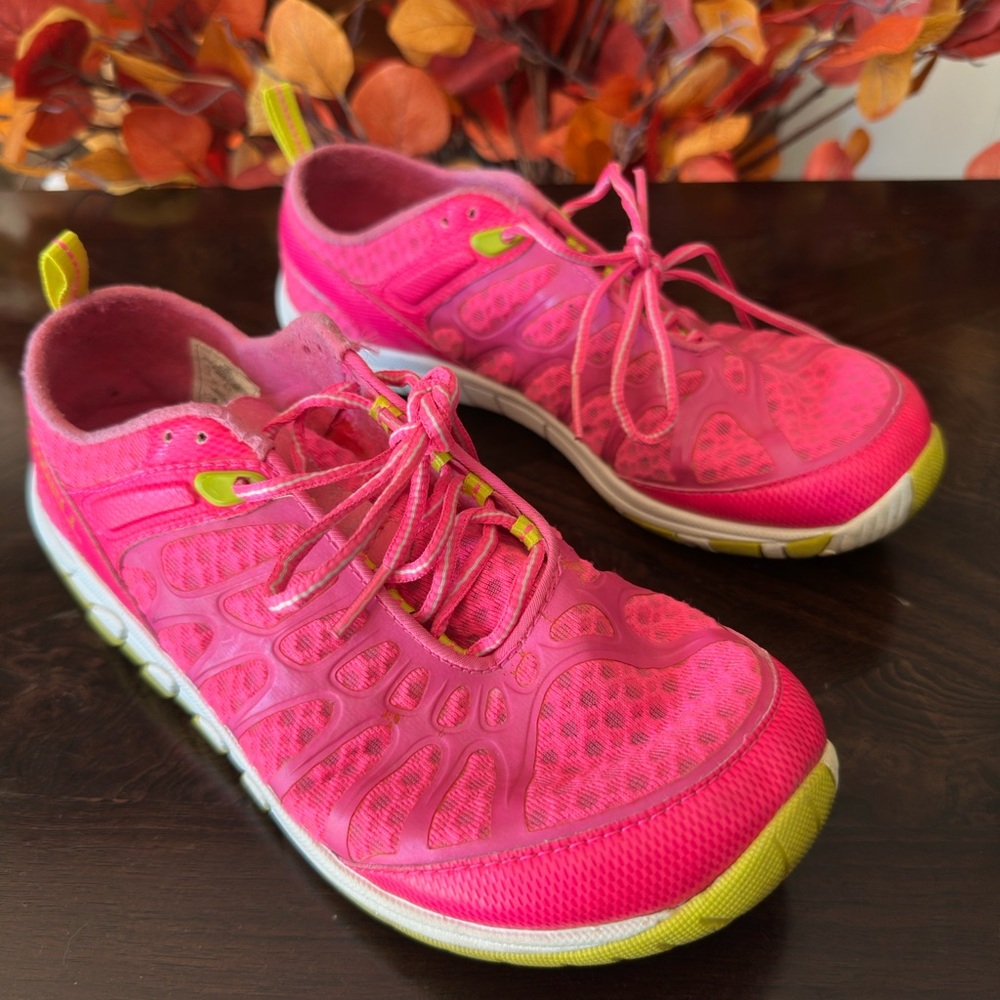 Merrell Pink Women's Footwear size 9